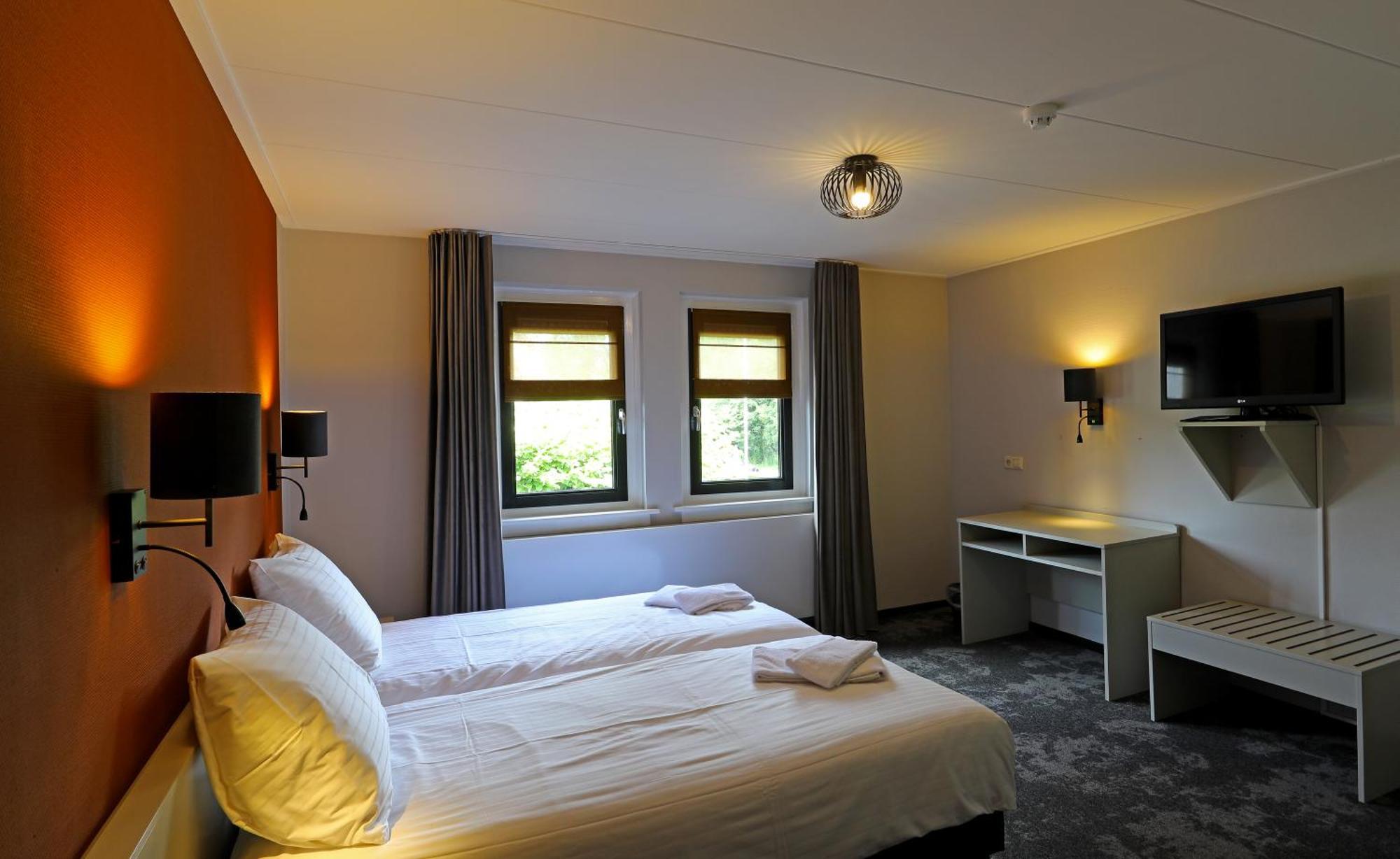 Hotel Bi-J Ons Лихтенворде Экстерьер фото